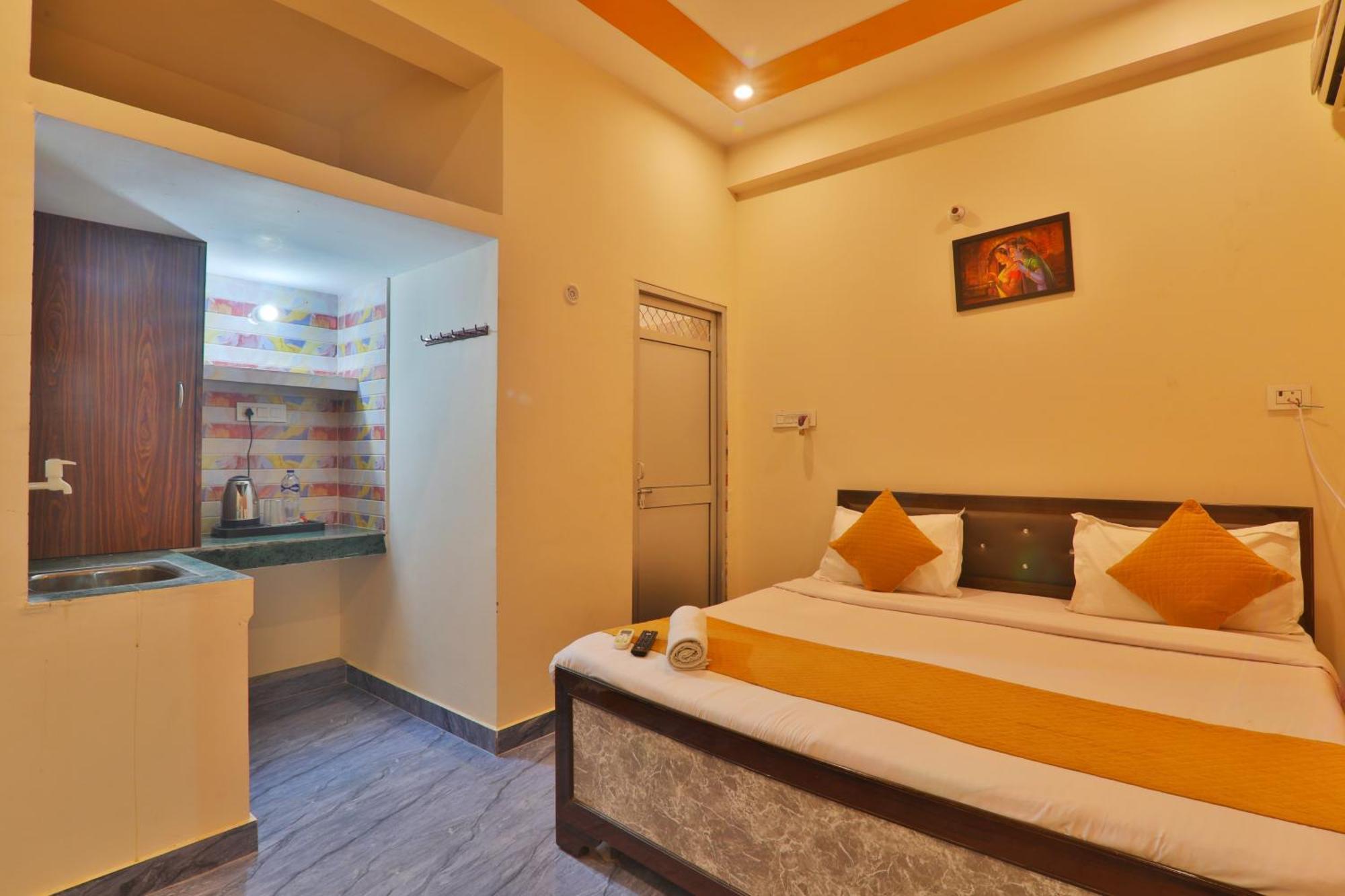 Hotel Ramayan Inn Free Pickup From Ayodhya Dham Junction Dış mekan fotoğraf